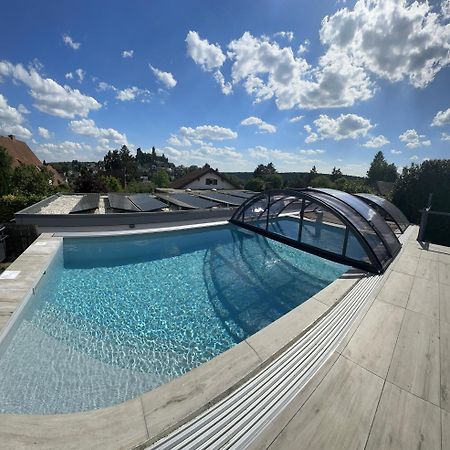 Ferienwohnung Schlossblick - 4 Sterne Sauna Pool Whirlpool Exklusiv Braunfels Esterno foto