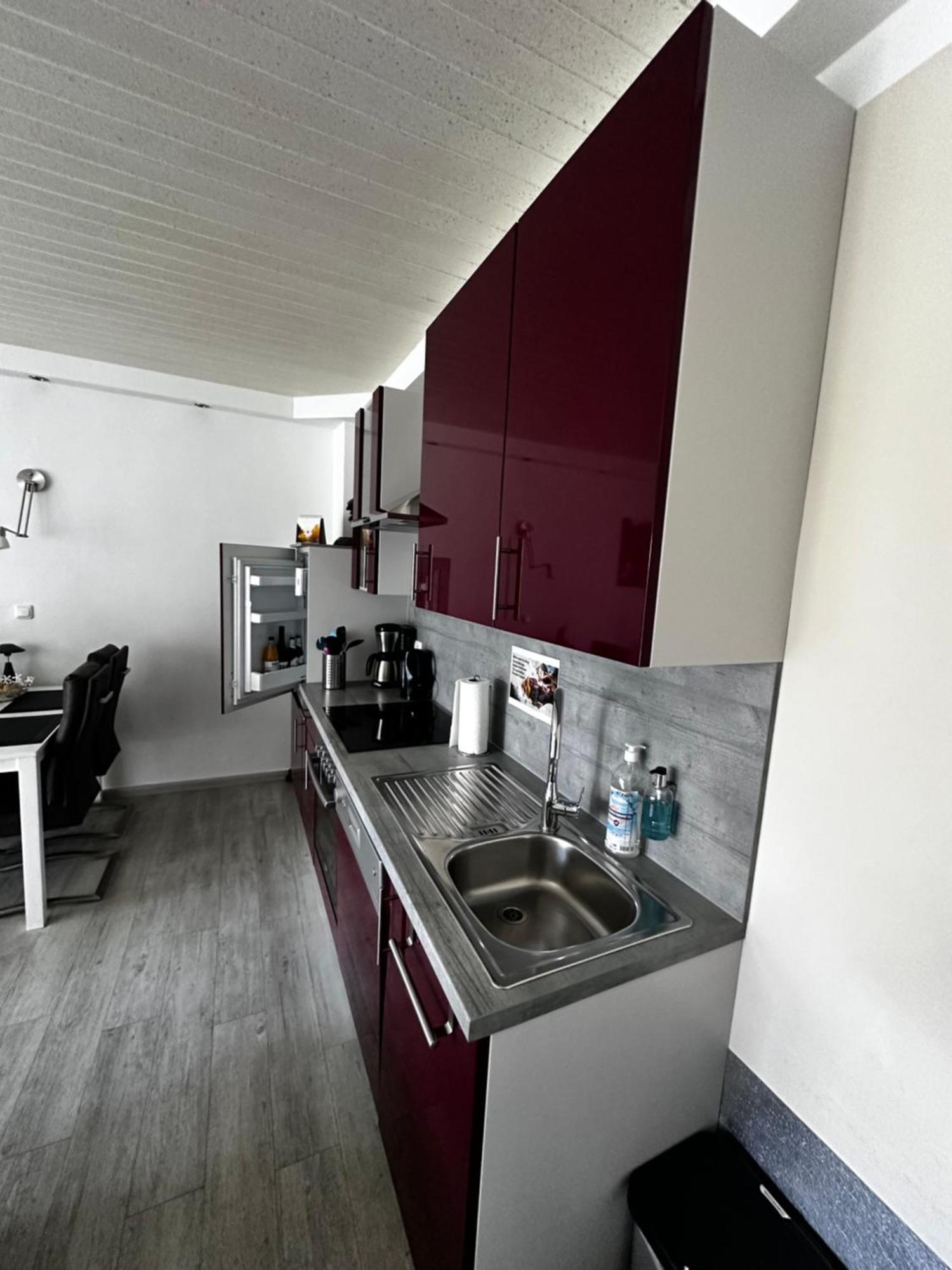 Ferienwohnung Schlossblick - 4 Sterne Sauna Pool Whirlpool Exklusiv Braunfels Esterno foto