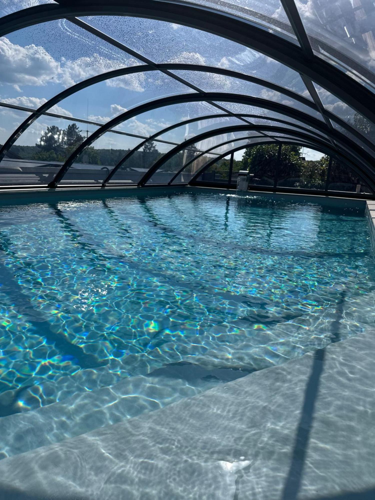 Ferienwohnung Schlossblick - 4 Sterne Sauna Pool Whirlpool Exklusiv Braunfels Esterno foto