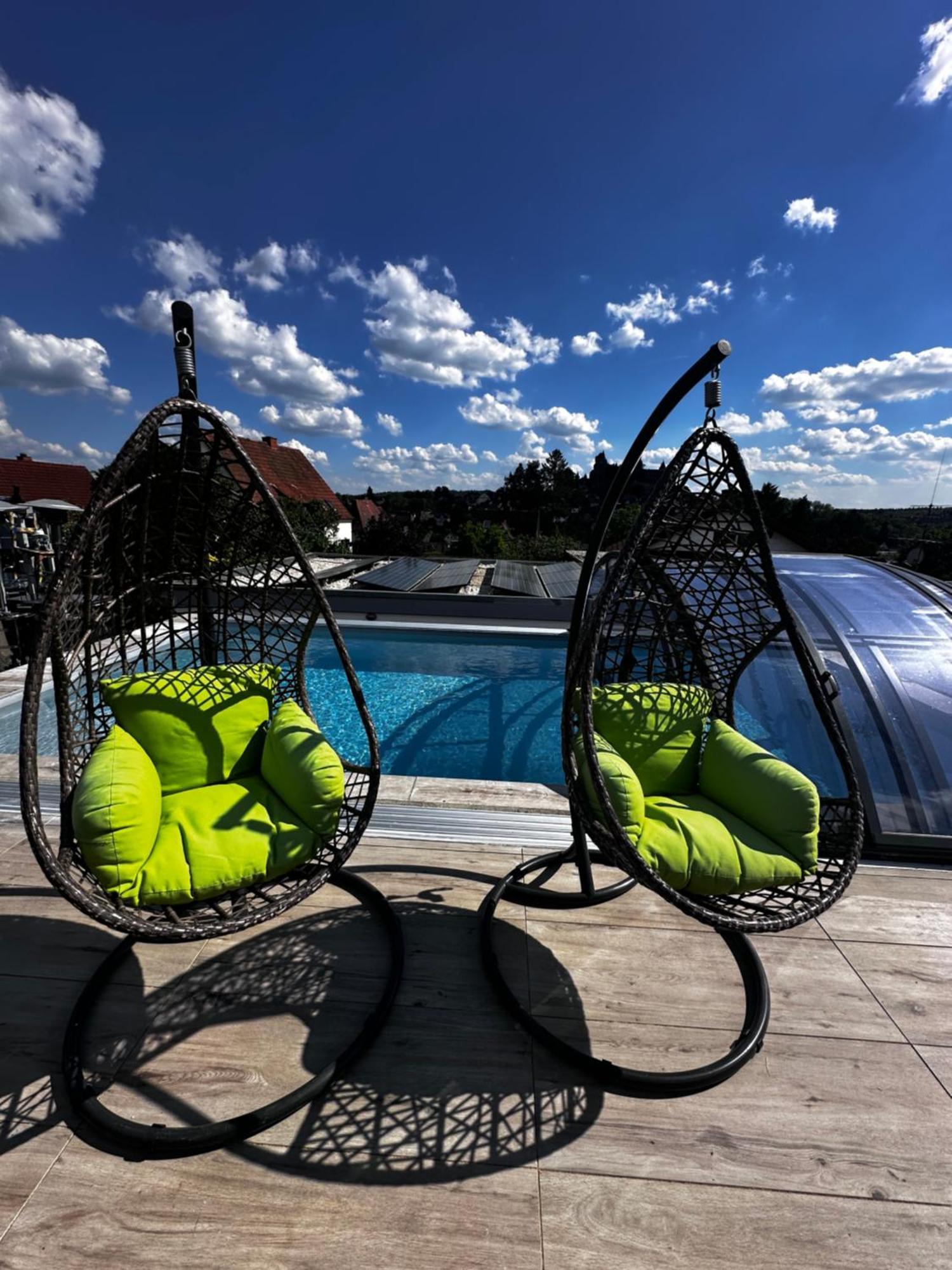 Ferienwohnung Schlossblick - 4 Sterne Sauna Pool Whirlpool Exklusiv Braunfels Esterno foto